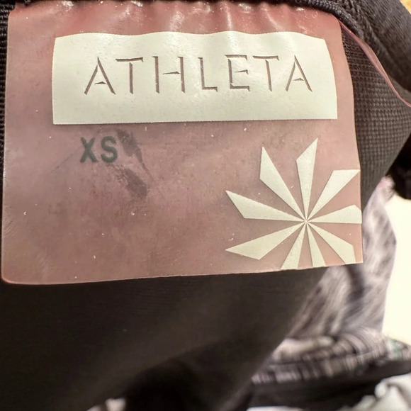 Athleta print workout tank top - Picture 3 of 6